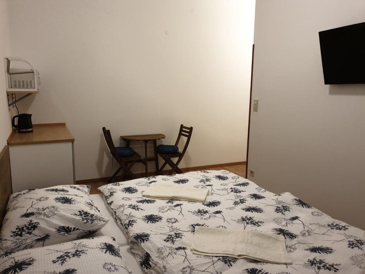 Guest House Orczy Park Boedapest Buitenkant foto